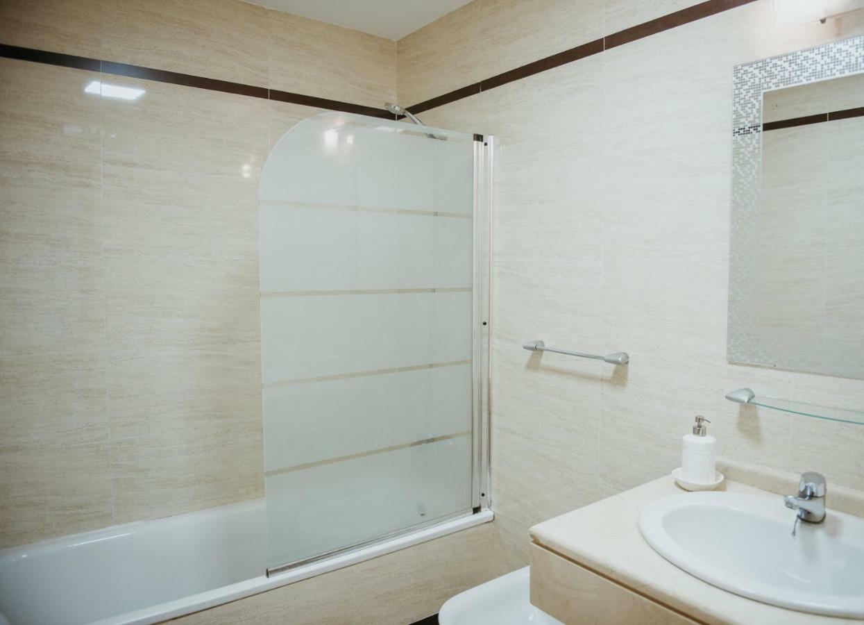 Apartamento Cala De Nerja-Lovely Екстериор снимка